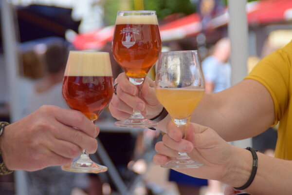 Herfstbock centraal bij Bockbiertocht in Mill