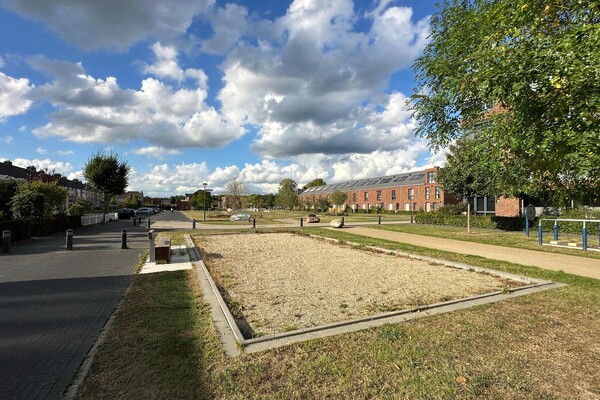 Jongere wijkbewoners kritisch over leefbaarheid De Valuwe