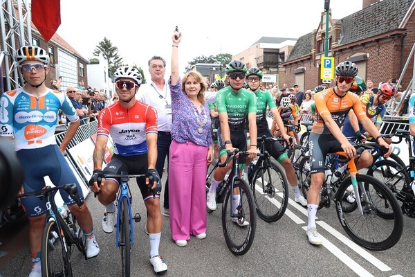 Smaakmakers en talenten aan de start van 49ste Daags na de Tour in Boxmeer