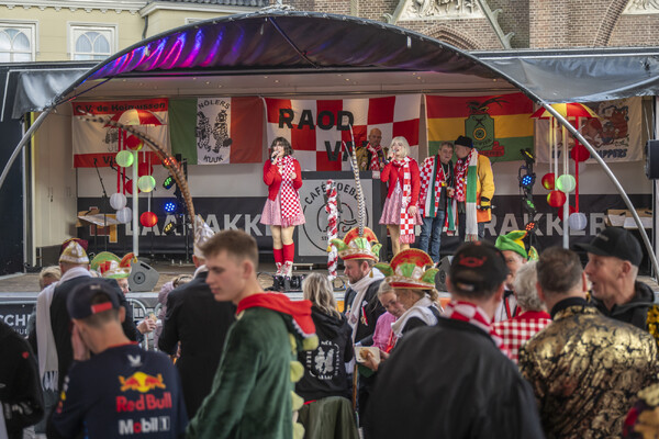 Elfde van de Elfde in Cuijk groeit: 'carnaval vieren in je eigen dorp mooiste wat er is'