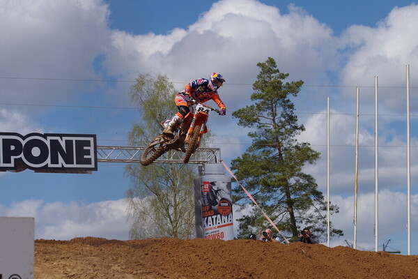 Jeffrey Herlings wint Grand Prix van Nederland in MXGP