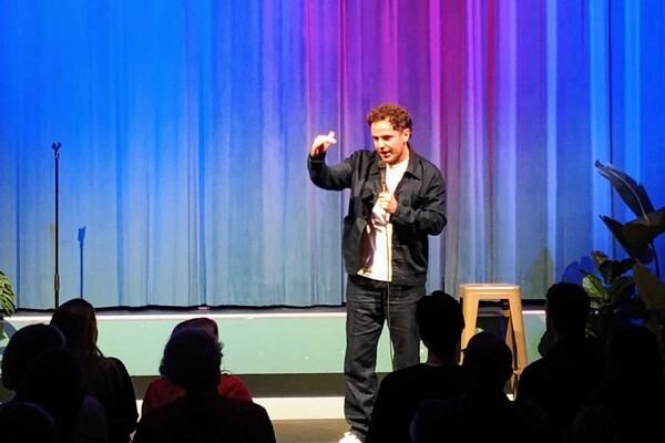 Comedyhuus viert twintig jaar stand-up comedy in Sint Anthonis
