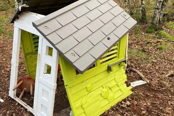 Vandalen richten vernielingen aan bij Kabouterpad Wilbertoord