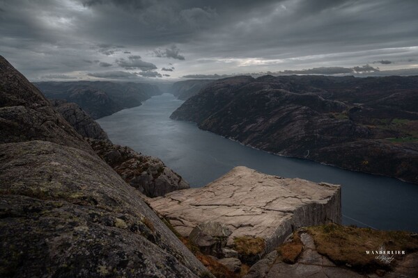 Vanuit Oeffelt door Europa: Lopen naar de Preikestolen