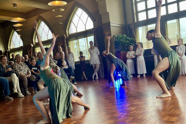 Wereld Alzheimer Dag in Boxmeer geopend met muziek en dans