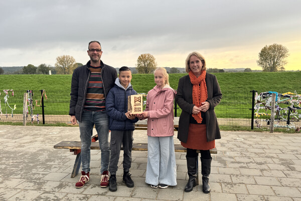 Basisschool De Nienekes eerste officiële Maasheggenschool in Cuijk