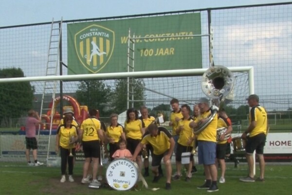 W.V.V. Constantia onthult nieuw clublogo op 100e verjaardag