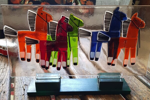 Hobbycentrum Cuijk zoekt begeleiders voor glasfusengroepen