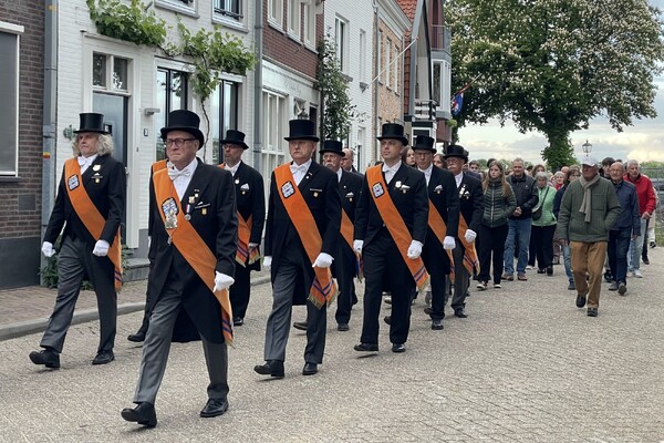 Indrukwekkende dodenherdenking in Grave 