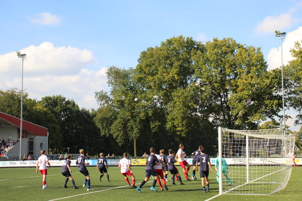 Volharding en Deurne delen wederom de punten