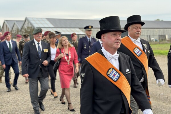 Eerbiedwaardige internationale 79e herdenking Market Garden 