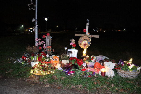 Herinnering aan Esmée blijft tastbaar bij plek van het ongeluk