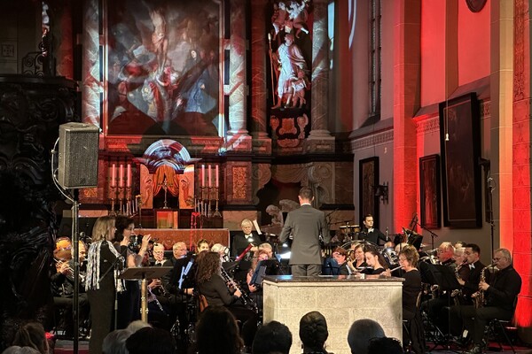Harmonie Stad Grave viert 180-jarig jubileum met promsconcert in Elisabethkerk