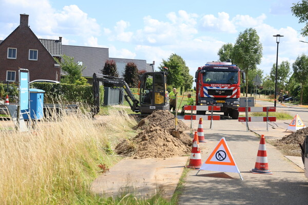 Gaslek ontstaan bij graafwerkzaamheden aan Provincialeweg in Vortum-Mullem