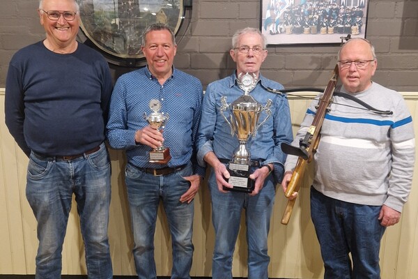 Beerse kruisboogschutters winnen dorpencompetitie na spannende finale
