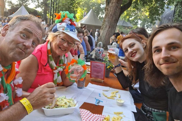 Vierdaagse 2025: Henk Kollee vertelt over ontmoetingen onderweg