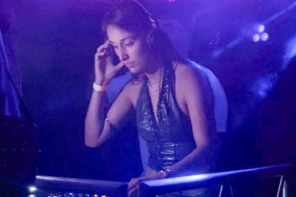 DJ Joanna uit Grave wekelijks te horen op de radio