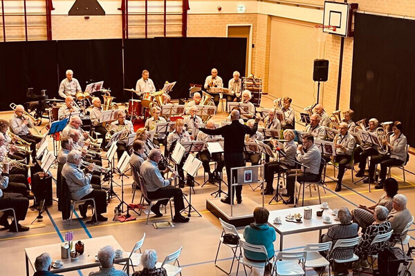 Seniorenorkest Land van Cuijk te horen tijdens Uit op Zondag in Beers