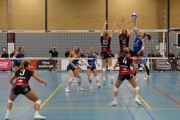 SomasActivia verliest thuisduel van koploper Sliedrecht Sport