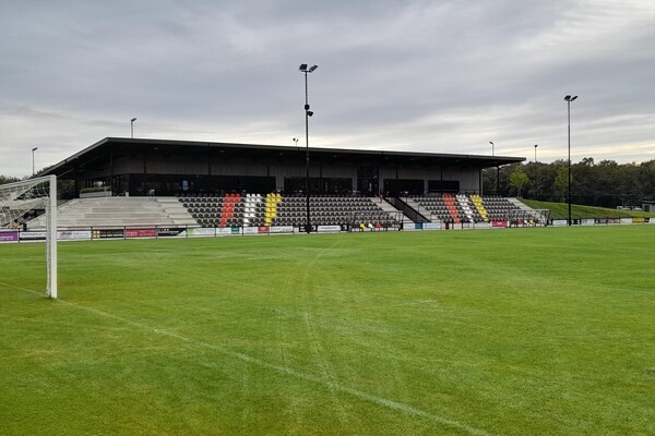 Mannen overnachten op tribunes sportcomplex EGS’20 in Escharen