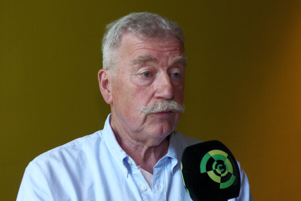 “Je kunt opnieuw iemands kameraad zijn, maar dan buiten de oorlog om”