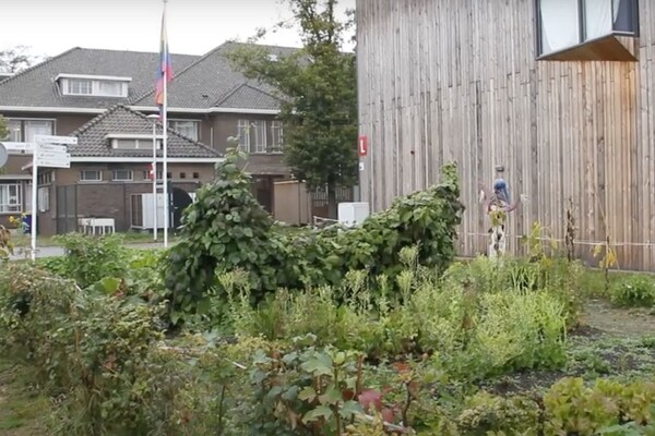 Toekomst AZC Grave tot 2055? Alleen met strenge voorwaarden, zeggen partijen