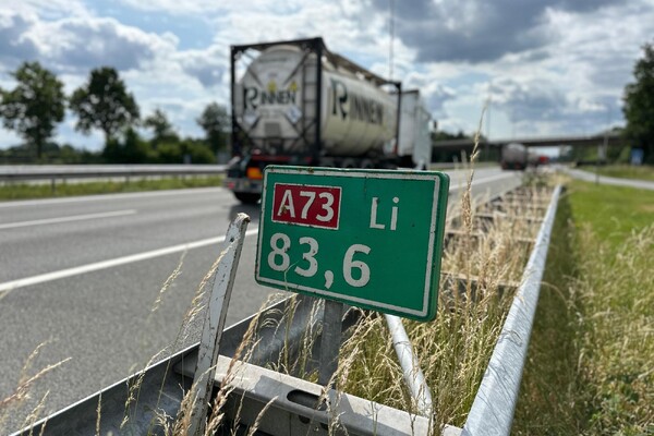 A73 dicht tussen Horst en Vierlingsbeek door nachtelijk onderhoud