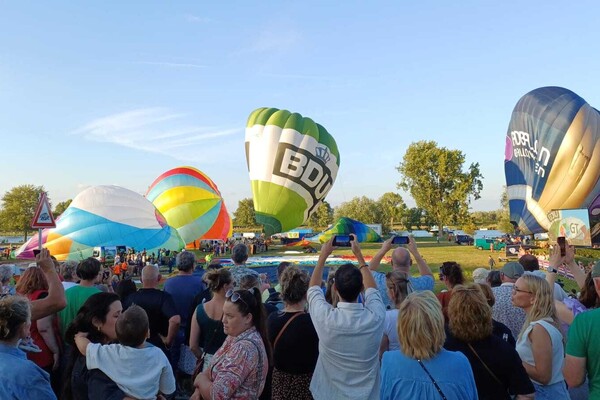 Ballonfestival Grave bekijkt per jaar of het doorgaat