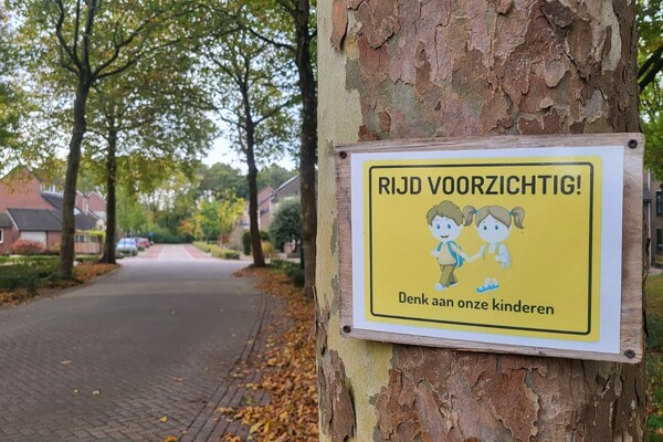 Padbroek is wachten op toegezegde snelheidsreducerende maatregelen Hagelkruis beu