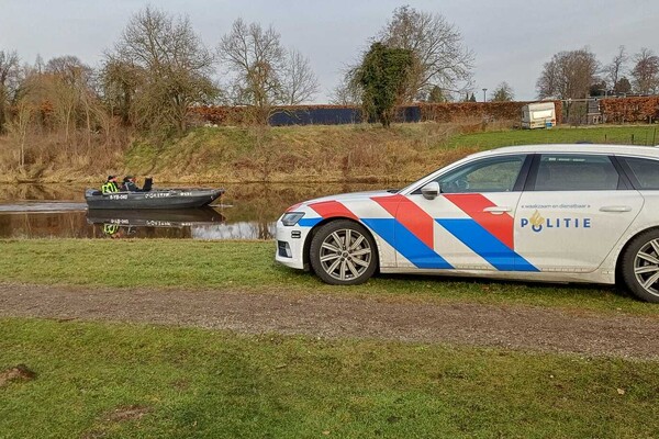Politie zoekt in Graafsche Raam naar vermiste man: 'Maken ons ernstig zorgen'