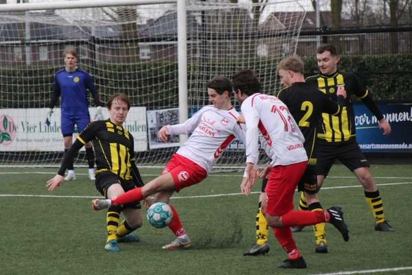 Volharding geeft voorsprong uit handen tegen koploper Nuenen