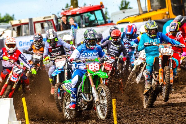 Mill klaar voor spectaculair motorcrossweekend op Circuit de Groespeel